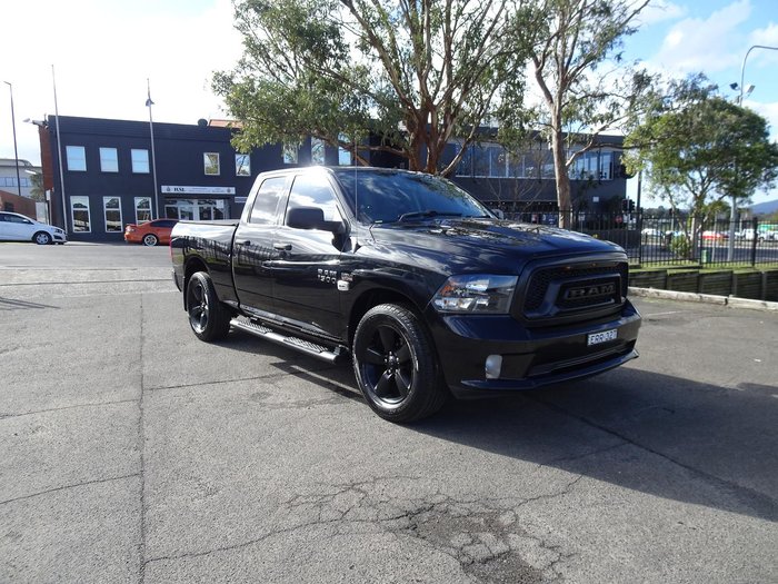2019 RAM 1500 Express DS MY19 4X4 Dual Range Diamond Black