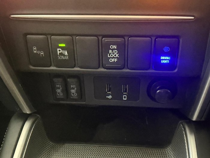 2022 Mitsubishi Triton GSR