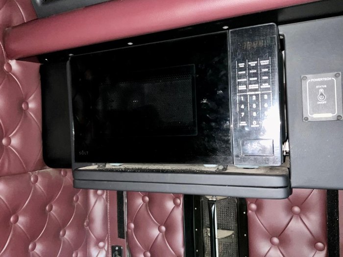 2011 Kenworth T409 Slp Fuel Kit Ice Pack Micro Wave Tv $79500Inc Gst KENWORTH T 409 WHITE