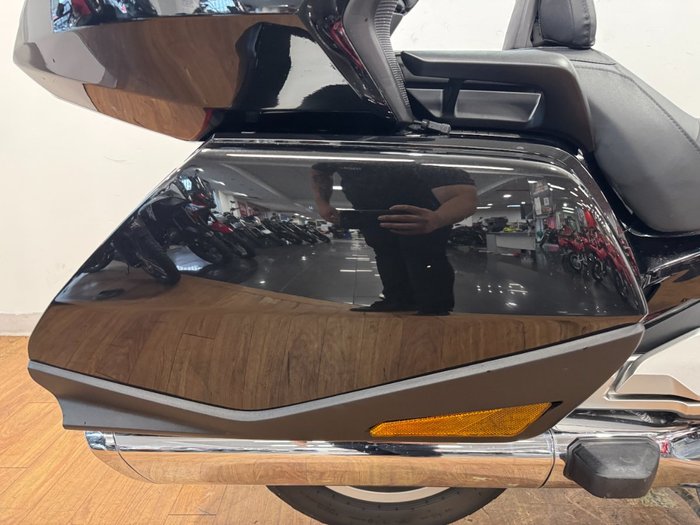 2018 Honda GOLDWING TOUR PREMIUM BLACK