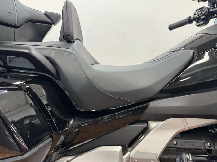 2018 Honda GOLDWING TOUR PREMIUM BLACK