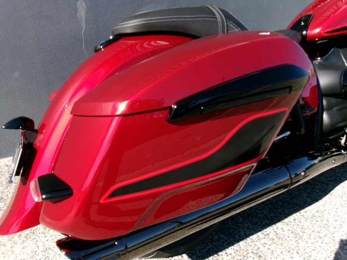 2025 BMW Motorrad R 18 ROCTANE Dragonfire Red Metallic