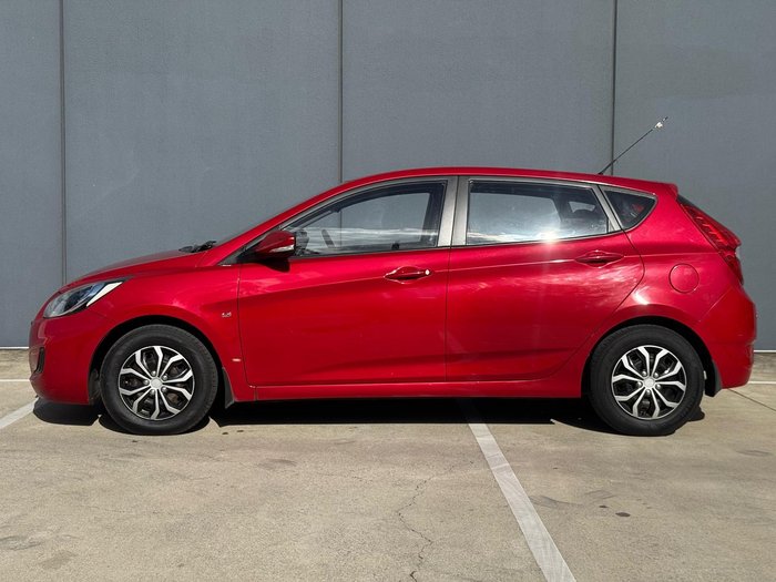2012 Hyundai Accent Active RB Red Passion