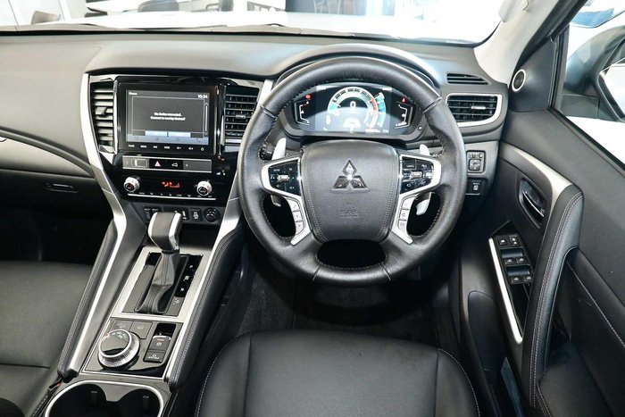 2024 Mitsubishi Pajero Sport Exceed