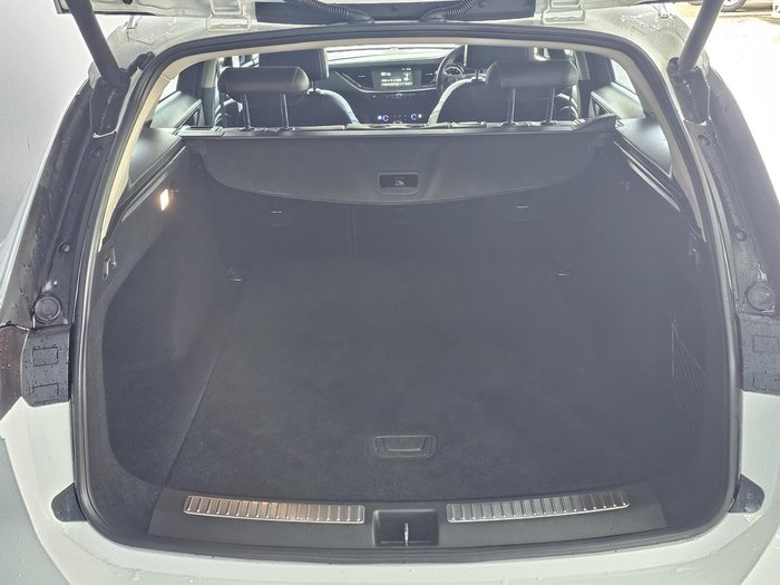 2018 Holden Commodore RS