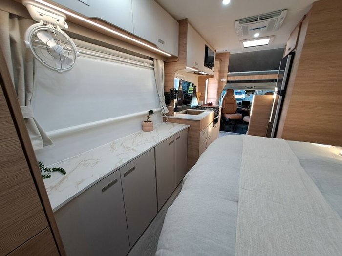 2025 JAYCO SIGNATURE FA.25-1.SG-MY25 SILVER