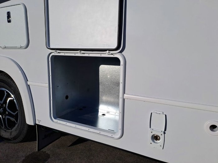 2025 JAYCO SIGNATURE FA.25-1.SG-MY25 SILVER