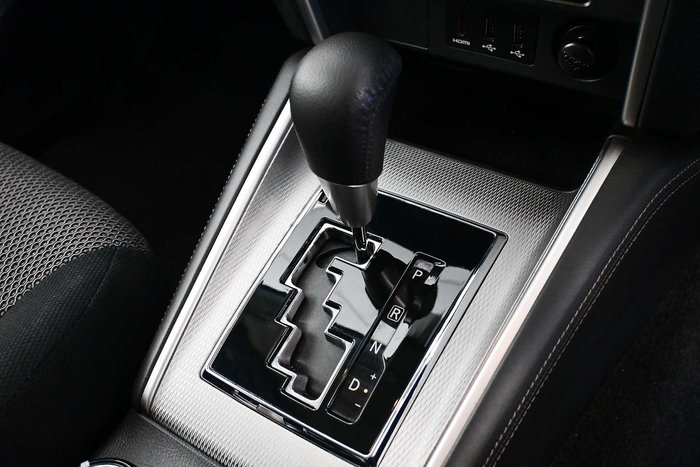 2023 Mitsubishi Triton GLS