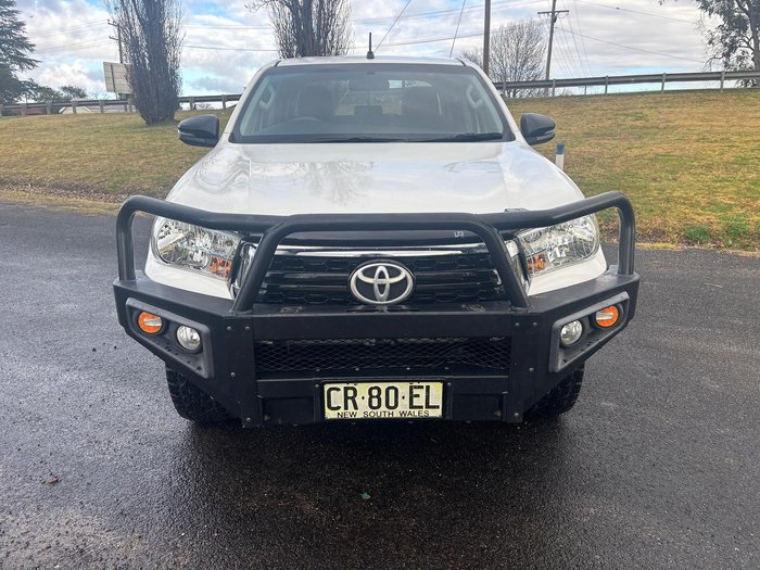 2018 Toyota Hilux SR