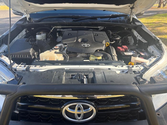 2018 Toyota Hilux SR