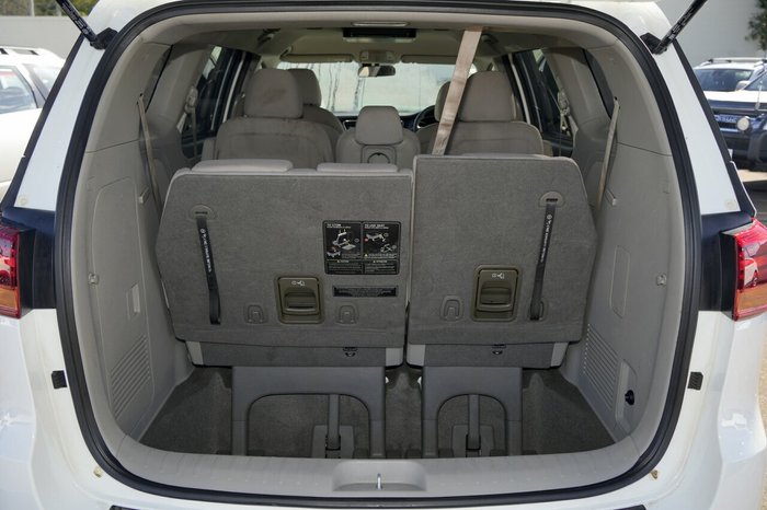 2018 Kia Carnival S