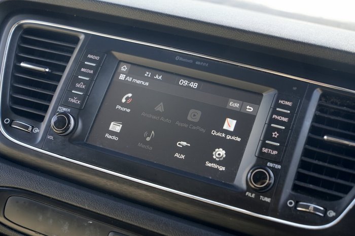 2018 Kia Carnival S