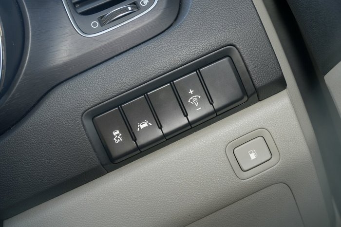 2018 Kia Carnival S