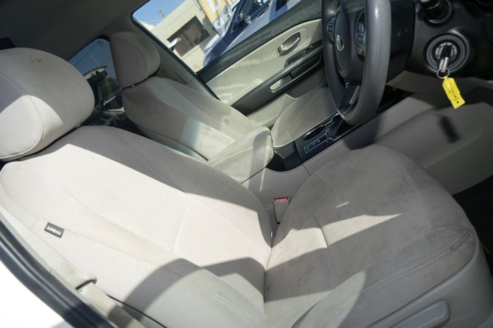 2018 Kia Carnival S