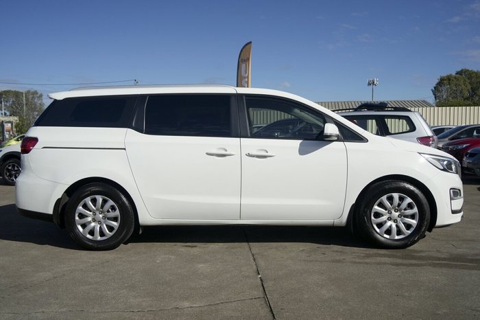 2018 Kia Carnival S