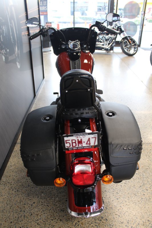 2024 Harley-davidson FLHCS HERITAGE CLASSIC 114 RED ROCK / BLACK