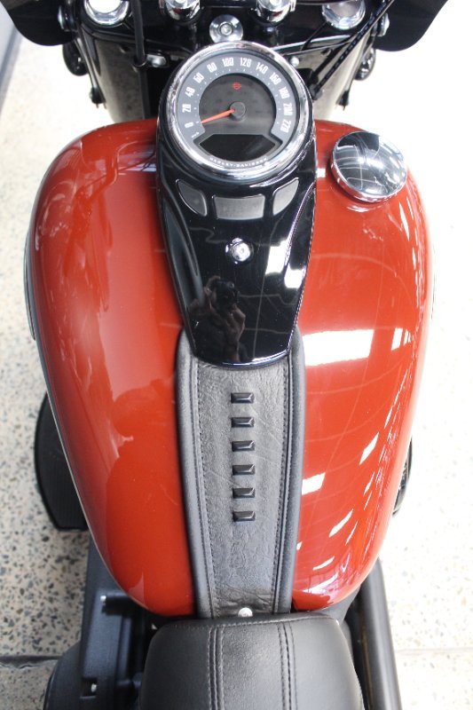 2024 Harley-davidson FLHCS HERITAGE CLASSIC 114 RED ROCK / BLACK