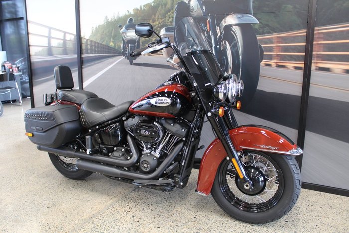 2024 Harley-davidson FLHCS HERITAGE CLASSIC 114 RED ROCK / BLACK