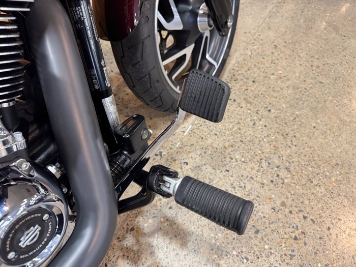 2019 Harley-davidson FLSB SPORT GLIDE RED