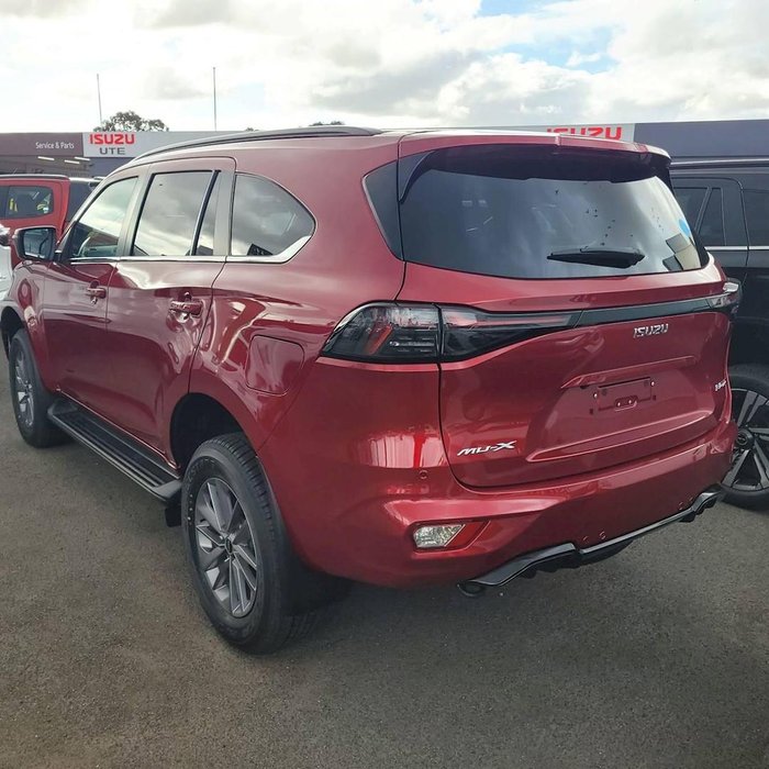 2025 Isuzu MU-X LS-U