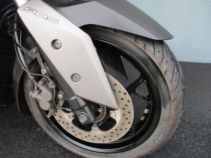 2018 Yamaha XMAX 300 (CZD300A) GREY