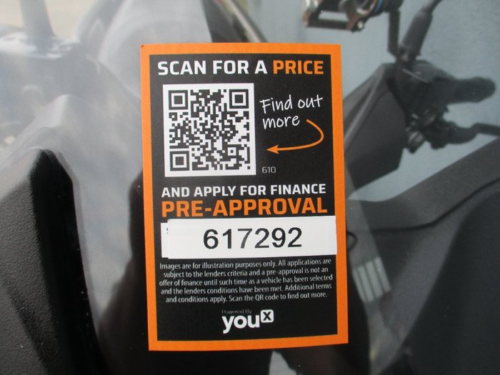 2018 Yamaha XMAX 300 (CZD300A) GREY