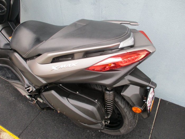 2018 Yamaha XMAX 300 (CZD300A) GREY