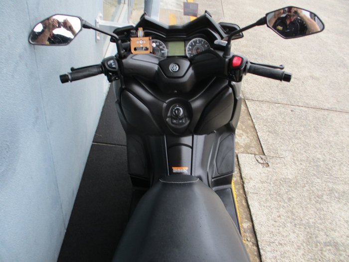2018 Yamaha XMAX 300 (CZD300A) GREY