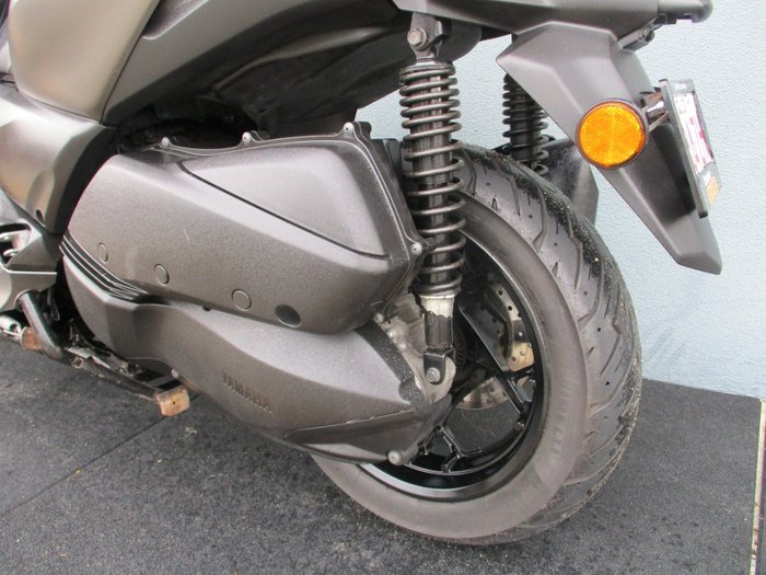 2018 Yamaha XMAX 300 (CZD300A) GREY
