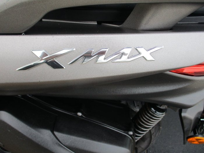 2018 Yamaha XMAX 300 (CZD300A) GREY