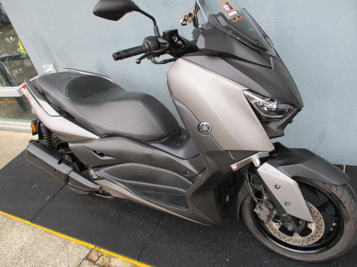 2018 Yamaha XMAX 300 (CZD300A) GREY