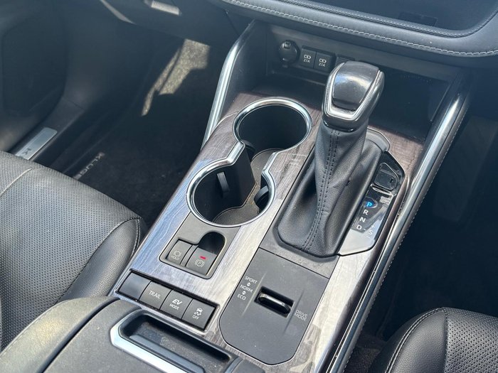 2021 Toyota Kluger Grande