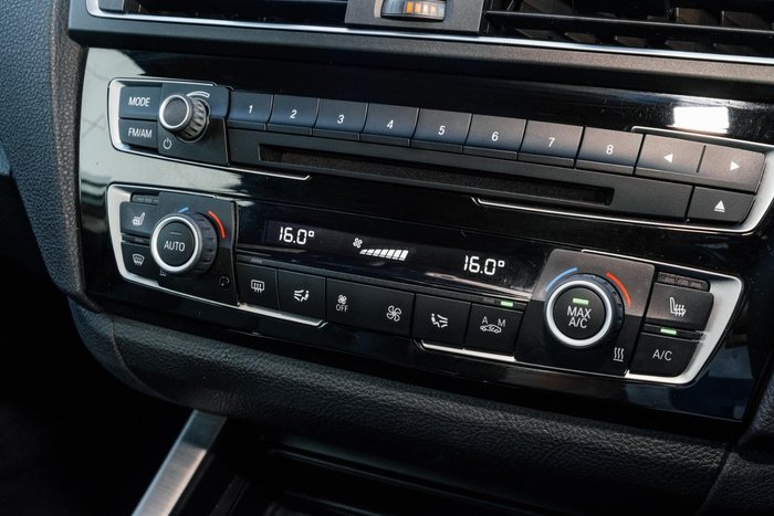 2016 BMW 2 Series 220i Sport Line F23 Black