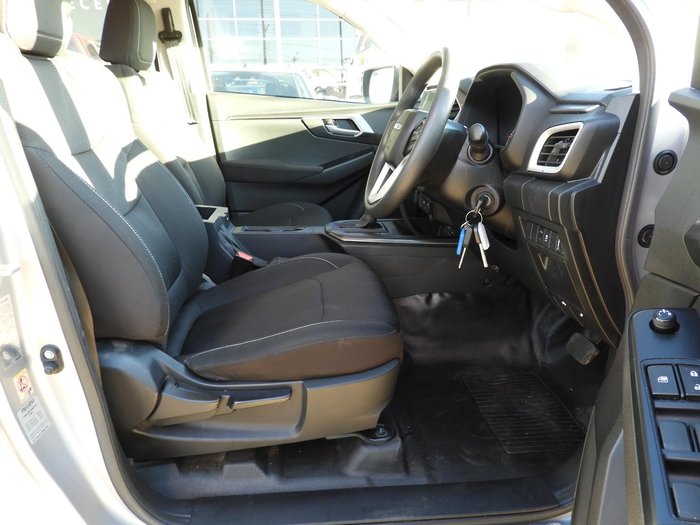 2020 Isuzu D-MAX LS-M