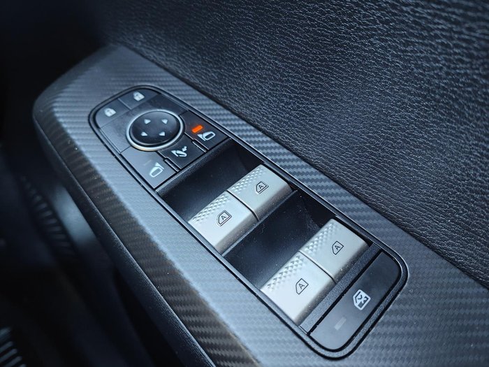 2022 Mitsubishi Outlander LS