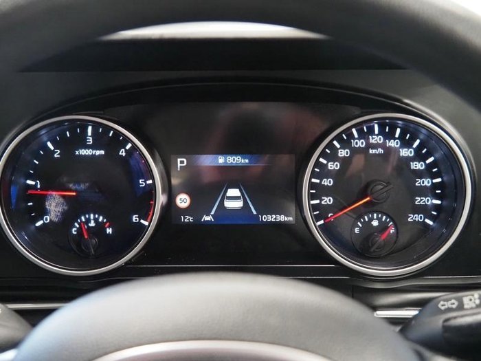 2021 Kia Carnival S