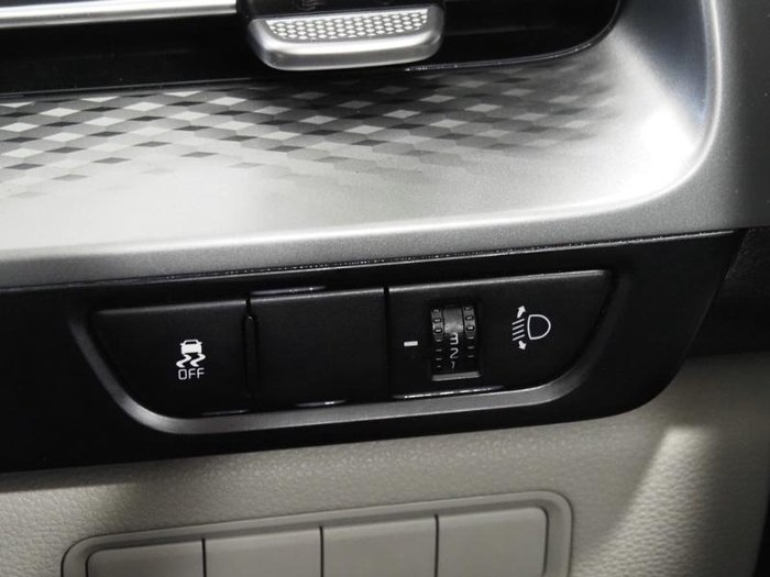 2021 Kia Carnival S