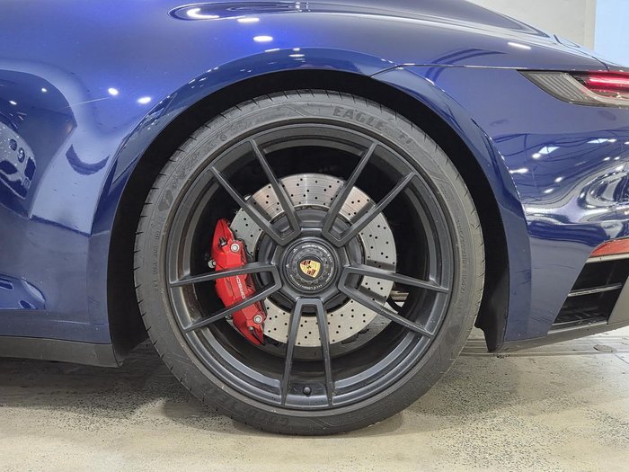 2022 Porsche 911 Carrera GTS