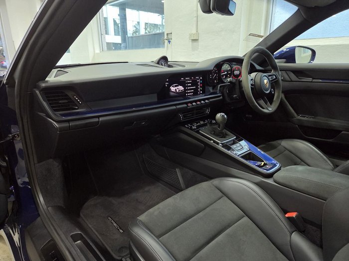 2022 Porsche 911 Carrera GTS