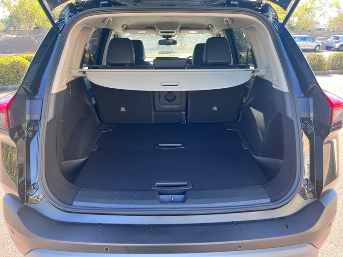 2025 Nissan X-TRAIL ST-L e-POWER