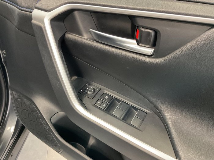 2022 Toyota RAV4 XSE
