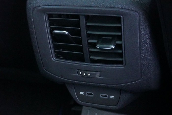 2023 Volkswagen T-Roc R