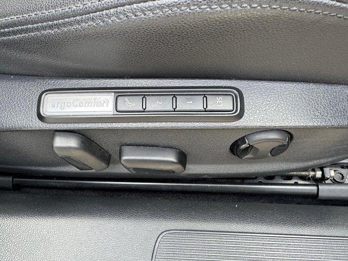 2017 Volkswagen Passat 132TSI B8 MY18 Deep Black