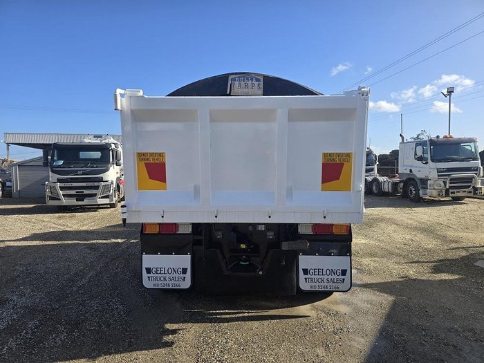 2016 Mack Granite White