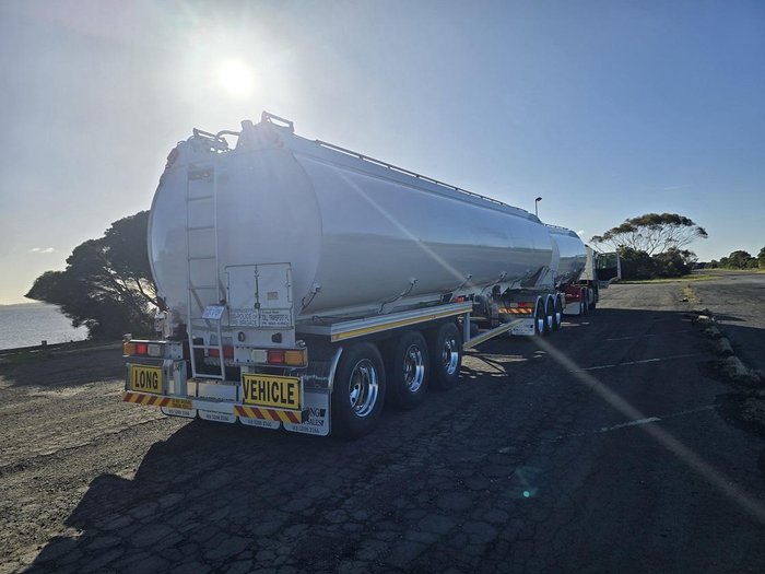 2011 Holmwood 25M B-Double Set