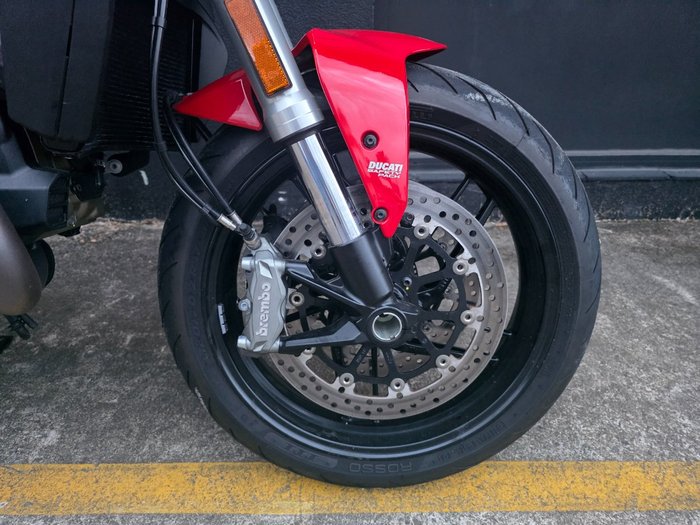 2019 DUCATI MONSTER 821 RED