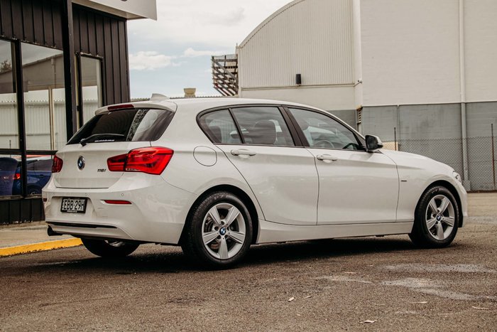 2018 BMW 1 Series 118i Sport Line