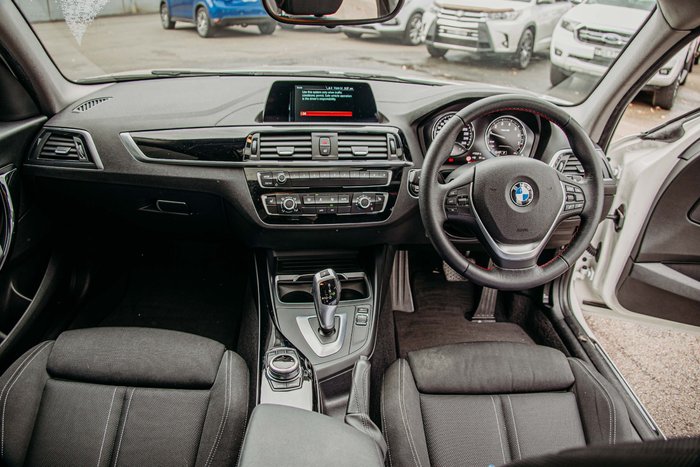2018 BMW 1 Series 118i Sport Line