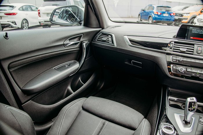2018 BMW 1 Series 118i Sport Line