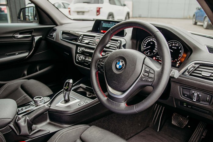 2018 BMW 1 Series 118i Sport Line